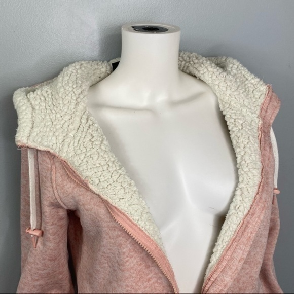 Reebok Blush Pink Sherpa Zip Up Hoodie Fleece Jacket Athletic Athleisure M Cozy - Picture 3 of 7